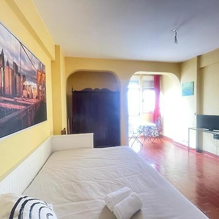 Estudio A 3 Min A Pe Da Praia De Oeiras Paço de Arcos Buitenkant foto